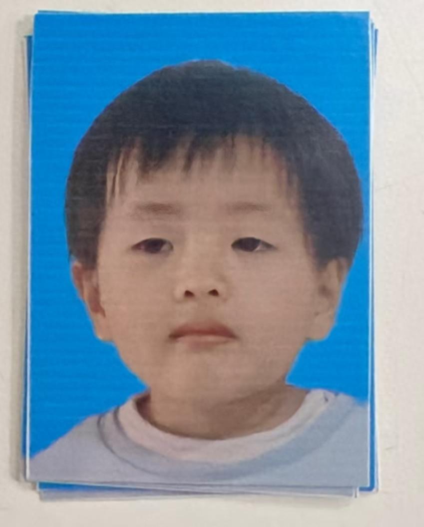 走失者照片 邯郸市寻亲：4岁女孩被救助，现高约...