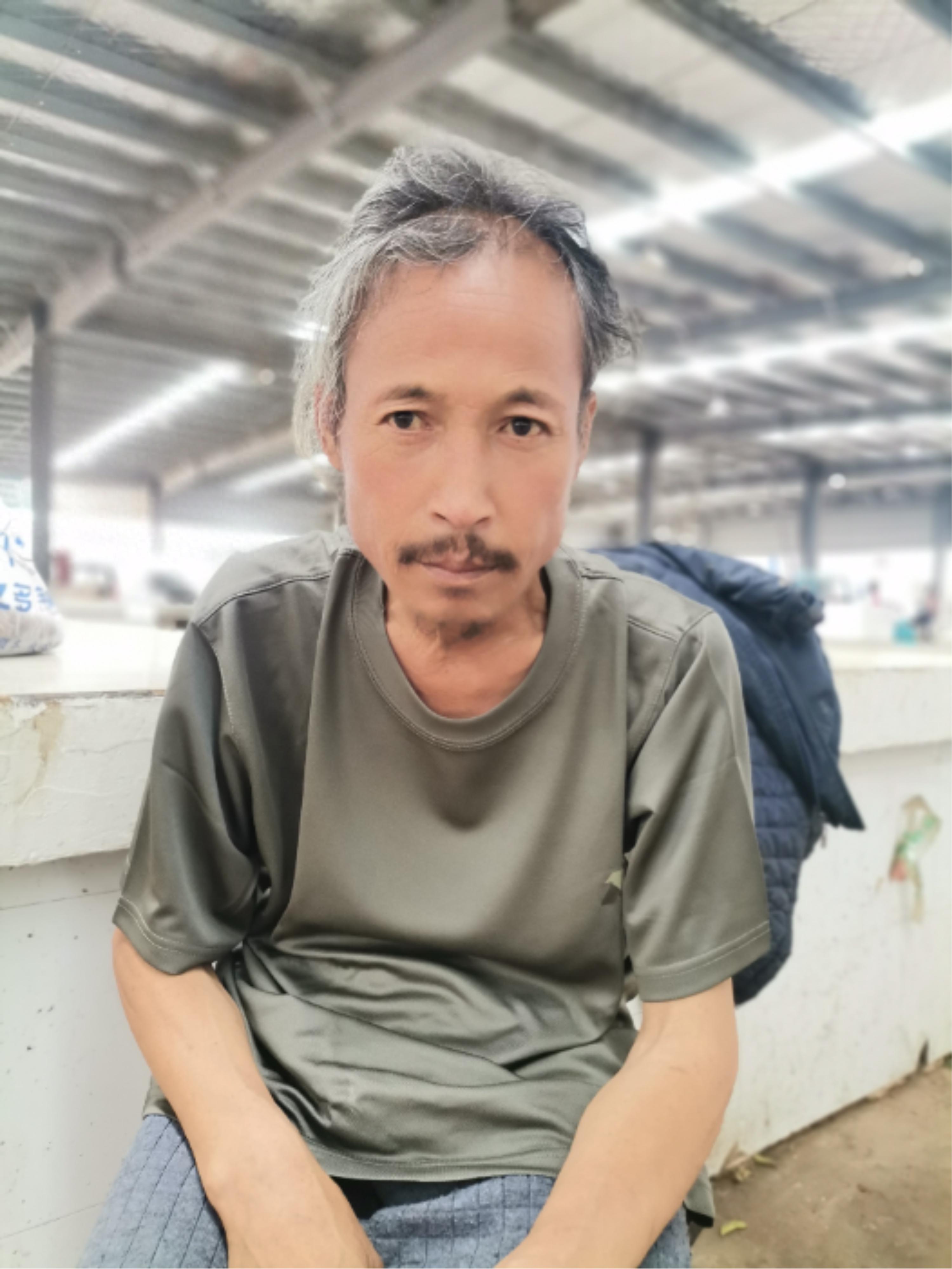 走失者照片 滁州明光寻亲：五旬男子被救助，自述...