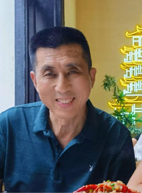 走失者照片 天津市寻人：六旬老人走失，患术后后...