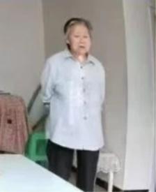 走失者照片 达州市万源市寻人：七旬老太走失，患...