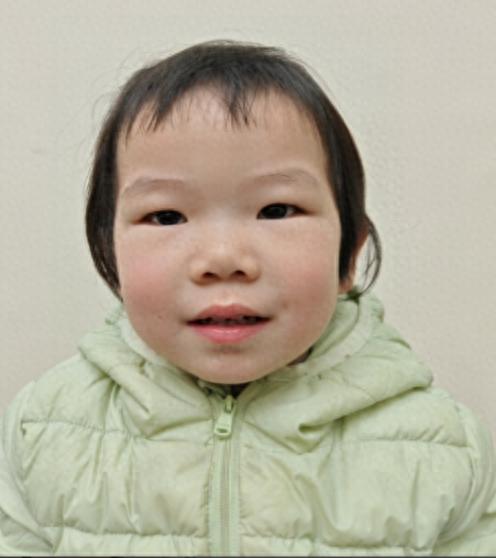 走失者照片 重庆市寻亲：2岁女孩被救助，受助时...