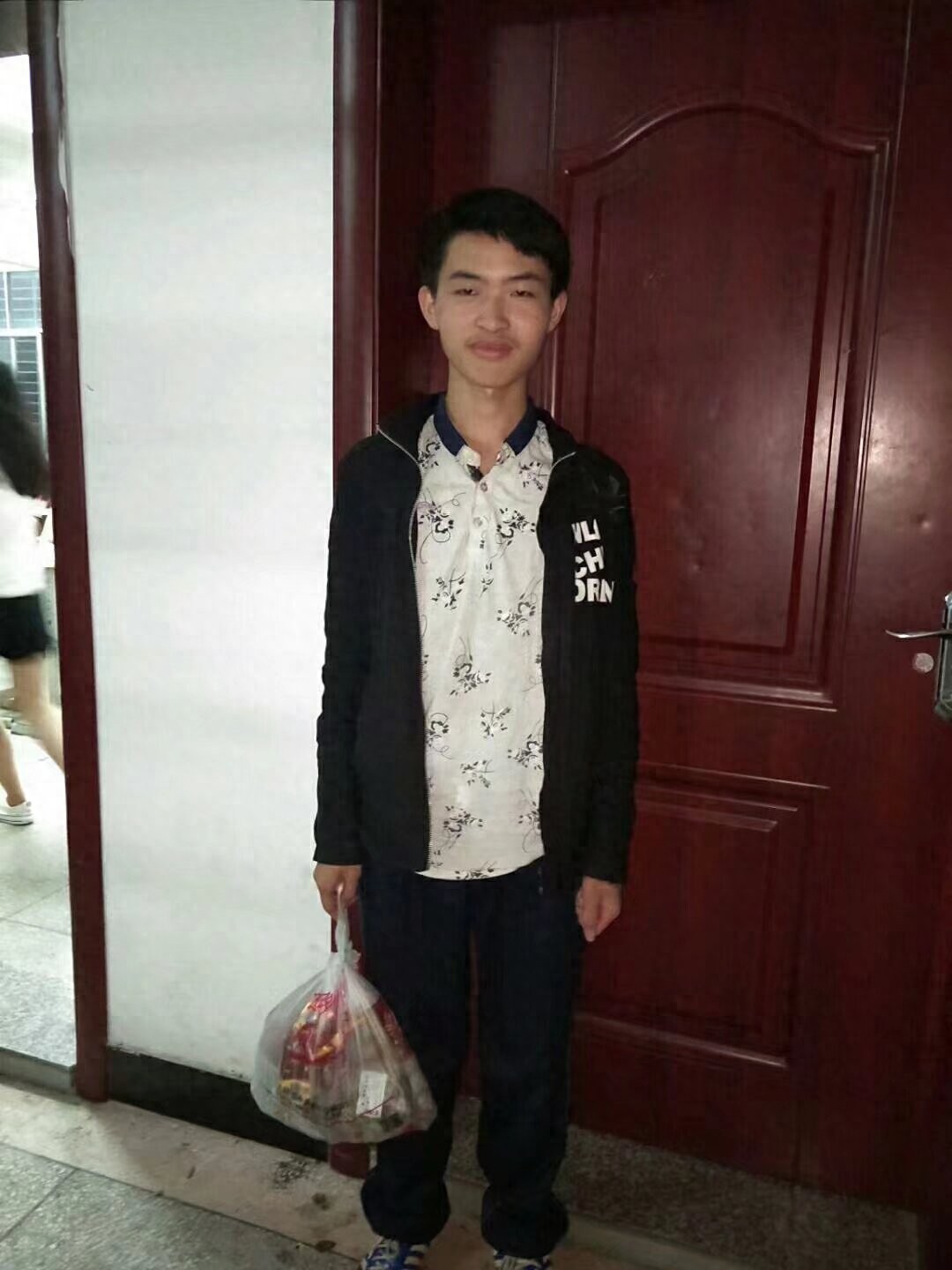 走失者照片 东莞市寻人：青年男子走失，患精神障...