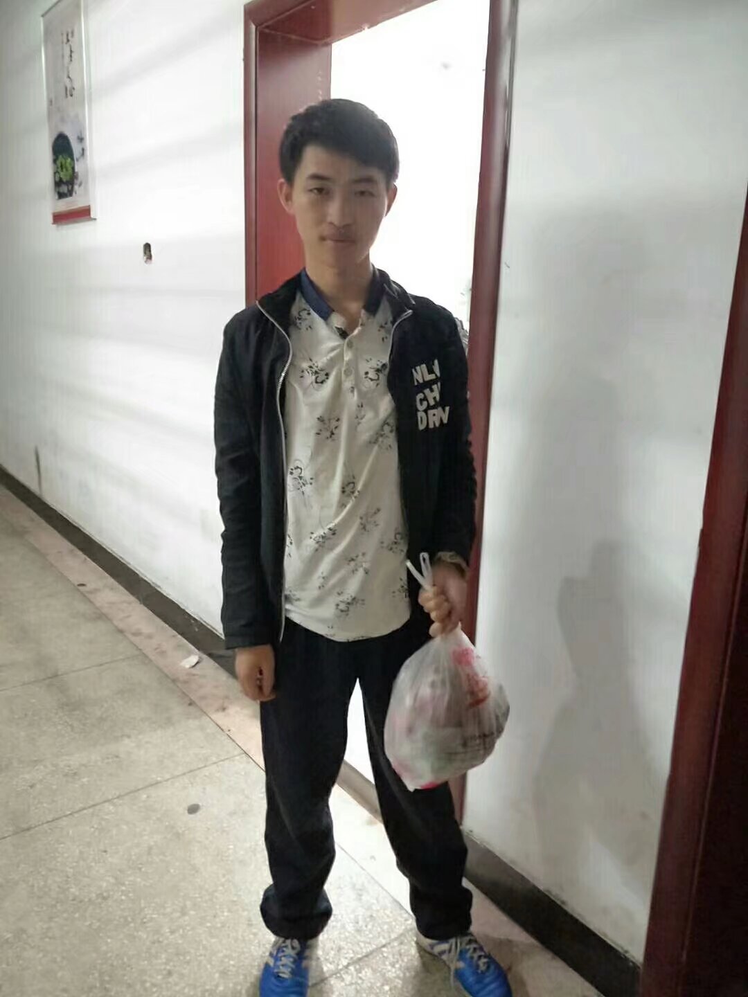 走失者照片 东莞市寻人：青年男子走失，患精神障...