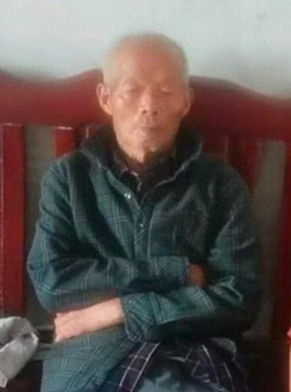 走失者照片 合肥市寻人：八旬老人走失，穿迷彩球...