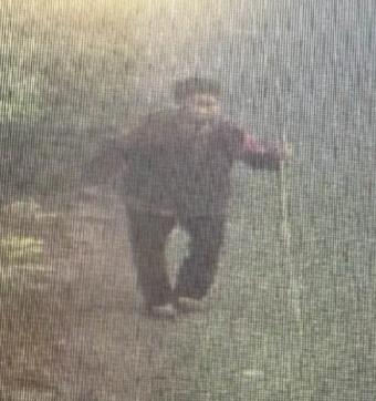 走失者照片 滁州市寻人：九旬老太走失，穿红色马...