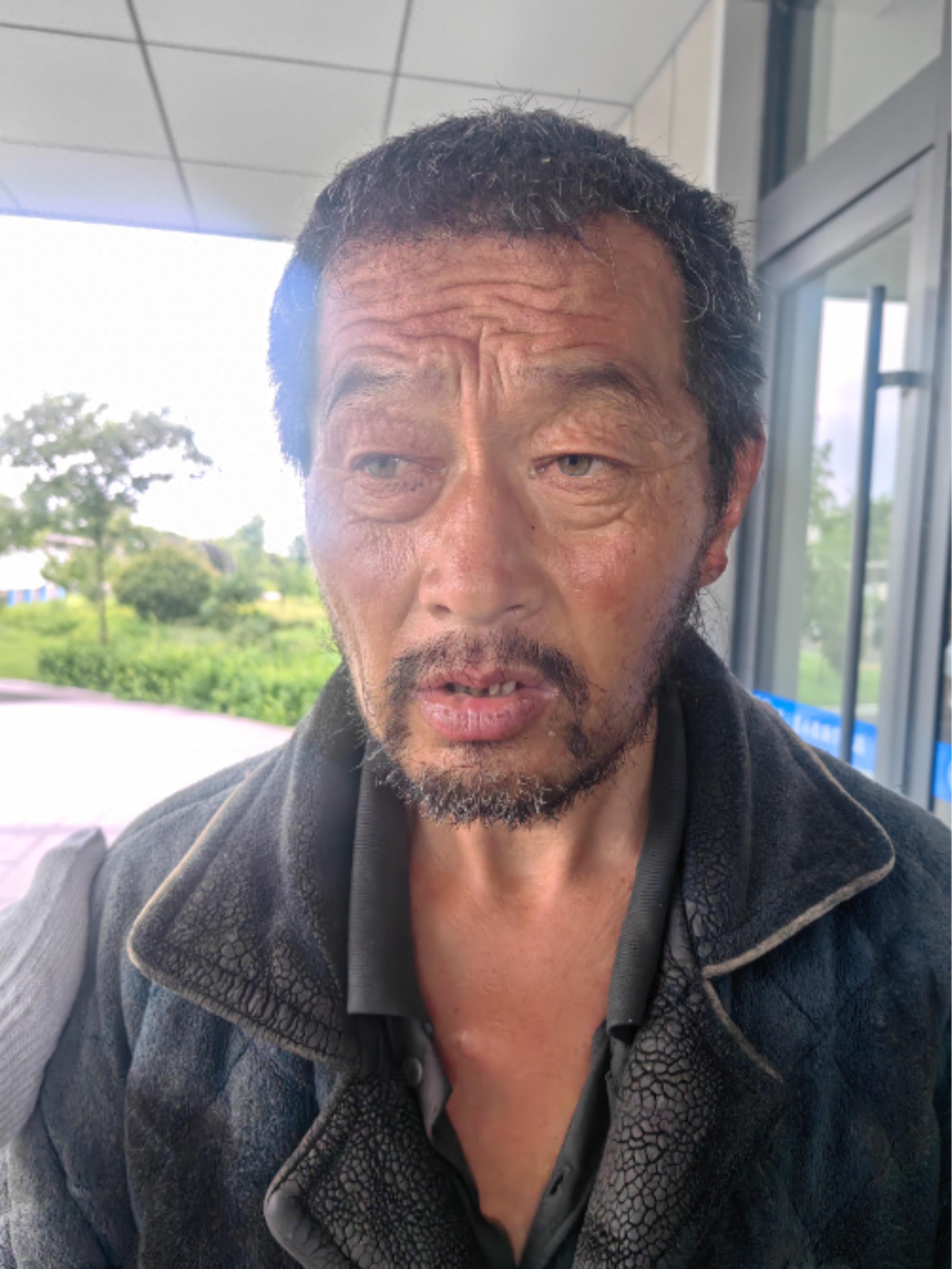 走失者照片 连云港市寻亲：五旬男子被救助，自述...