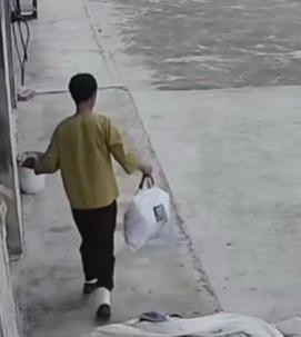 走失者照片 荆门市钟祥市寻人：六旬老太走失，穿...