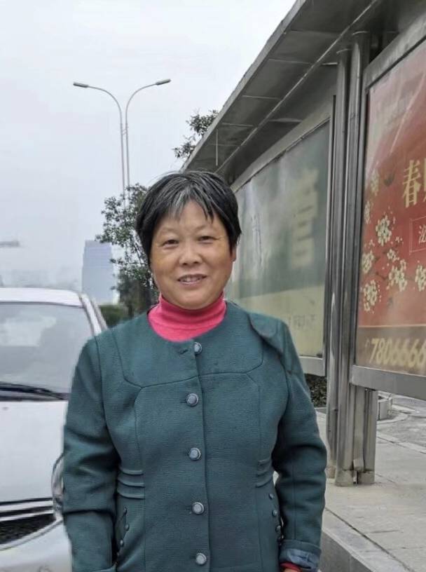 走失者照片 寻找我的妈妈。请广发网友一起找寻
