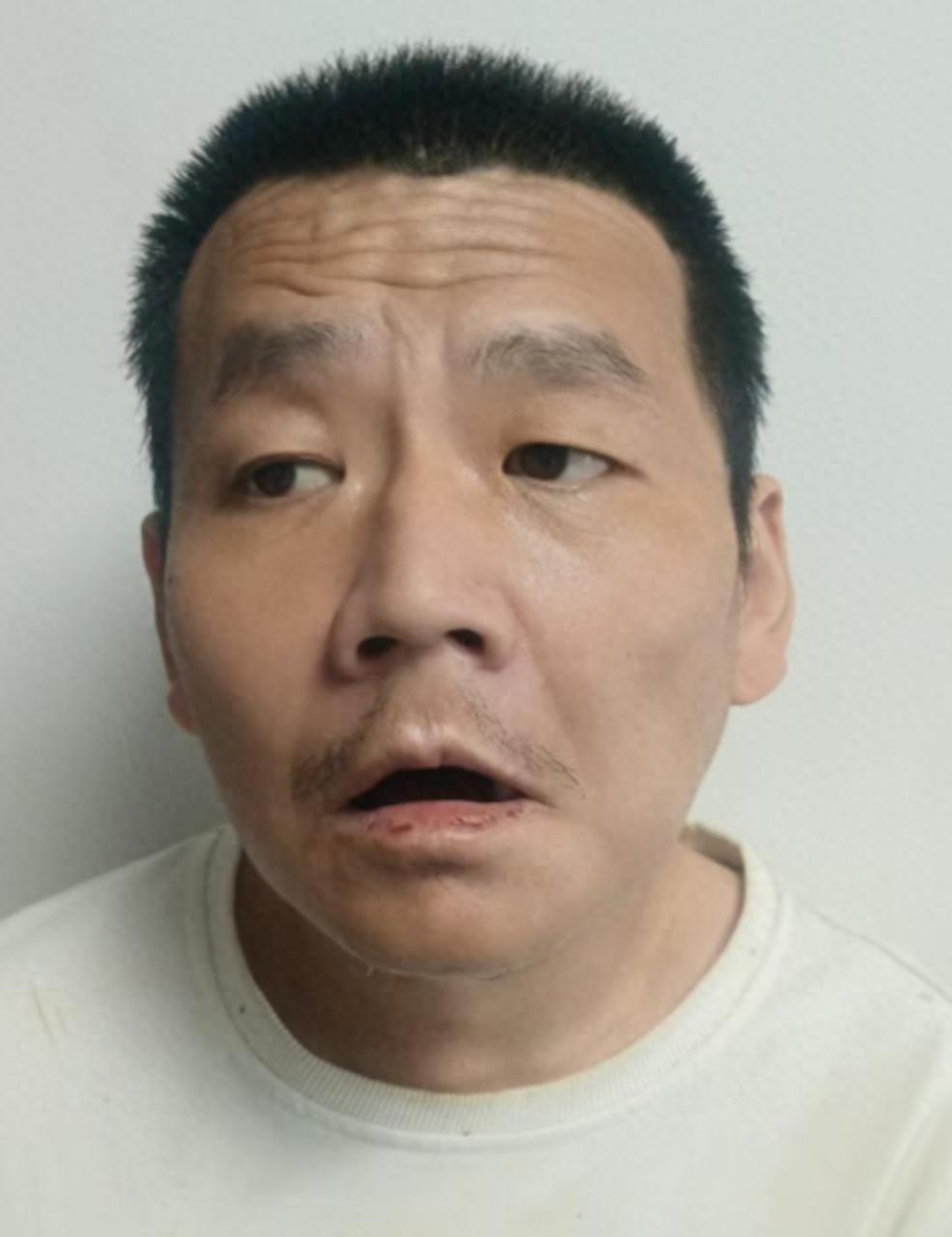 走失者照片 驻马店市寻亲：中年男子被救助，言语...