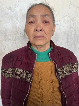 走失者照片 玉林市寻亲：六旬老太被救助，高1米...