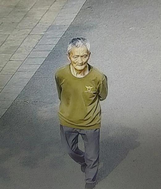 走失者照片 宜宾市寻人：七旬老人走失，穿淡黄色...