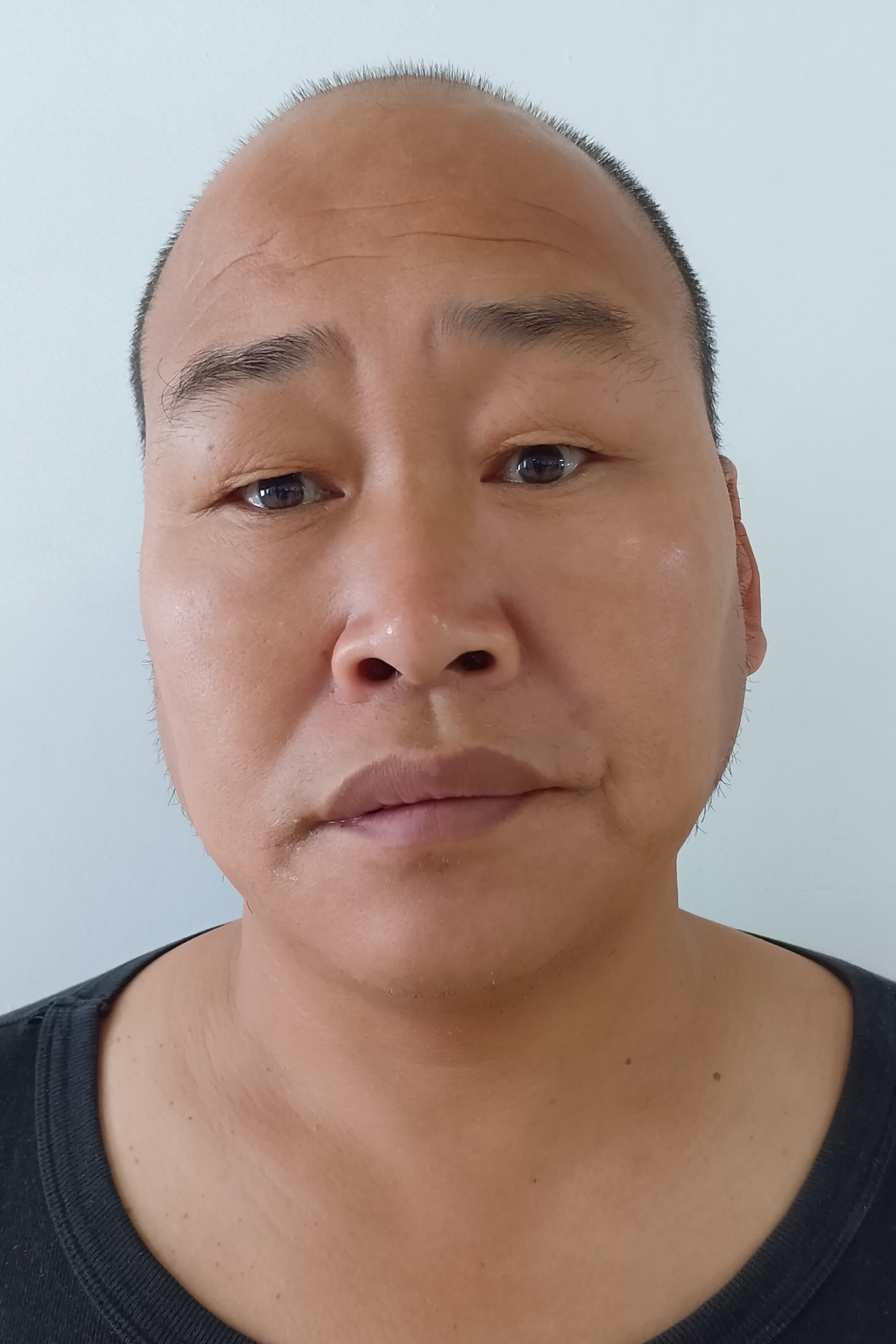 走失者照片 泉州市寻亲：中年男子被救助，高1米...