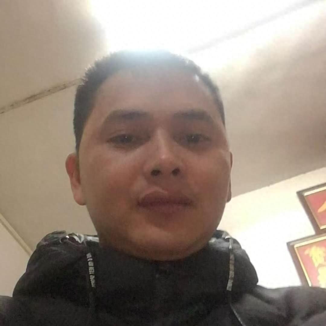 走失者照片 贵港市寻人：中年男子因水灾失联，穿...