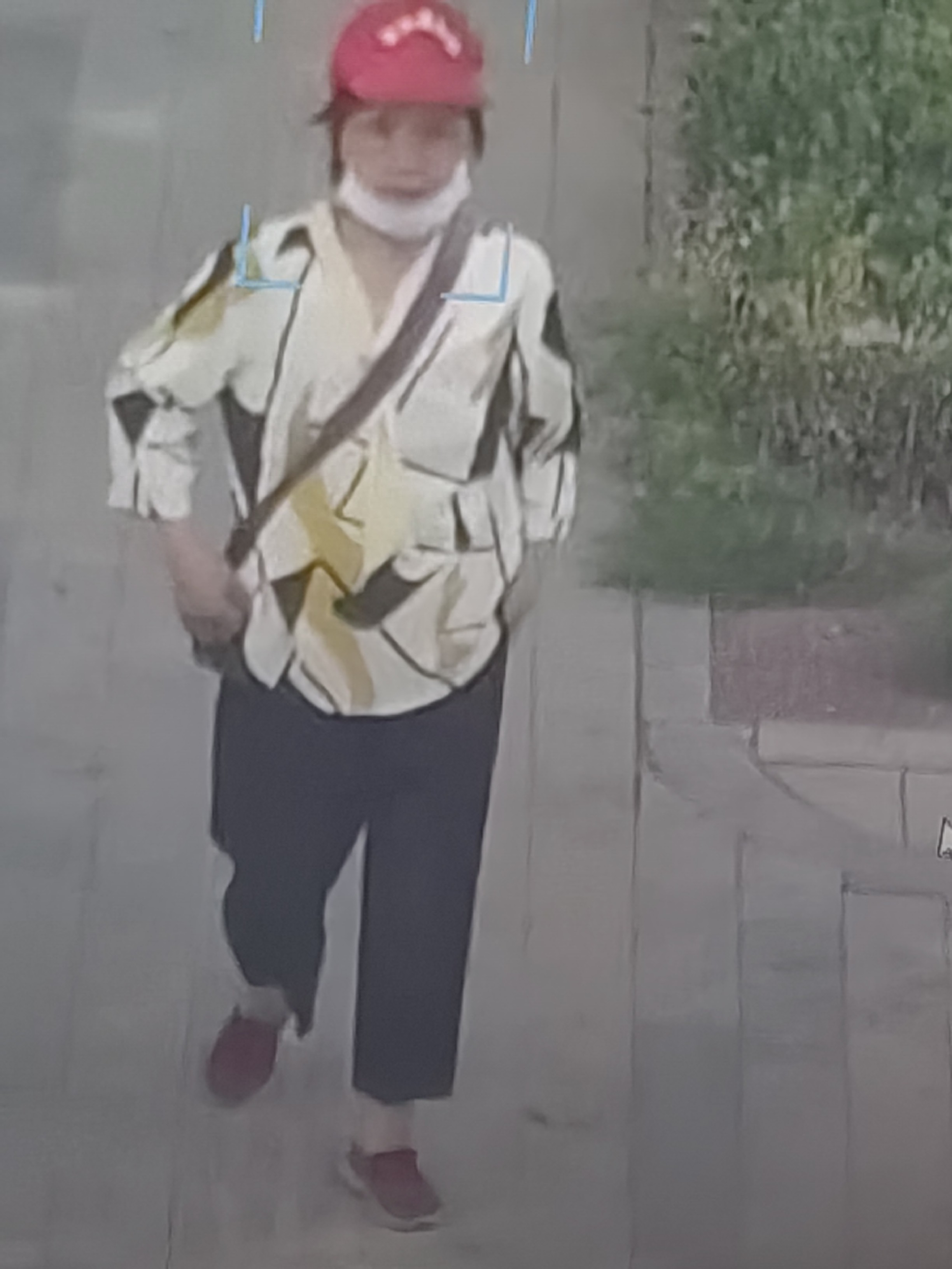 走失者照片 郑州市寻人：五旬女子走失，患智力障...