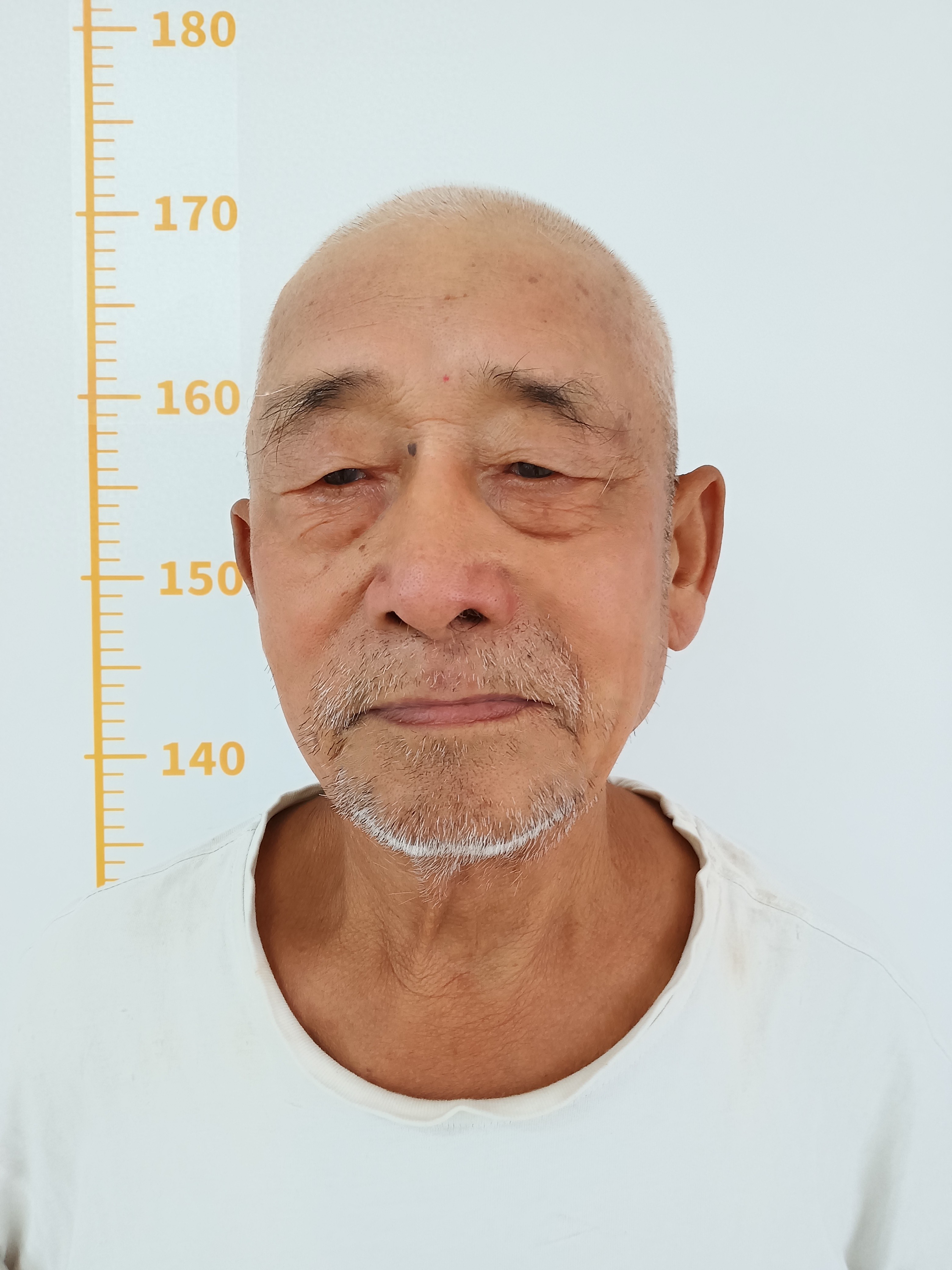 走失者照片 广州市寻亲：八旬老人被救助，自述叫...