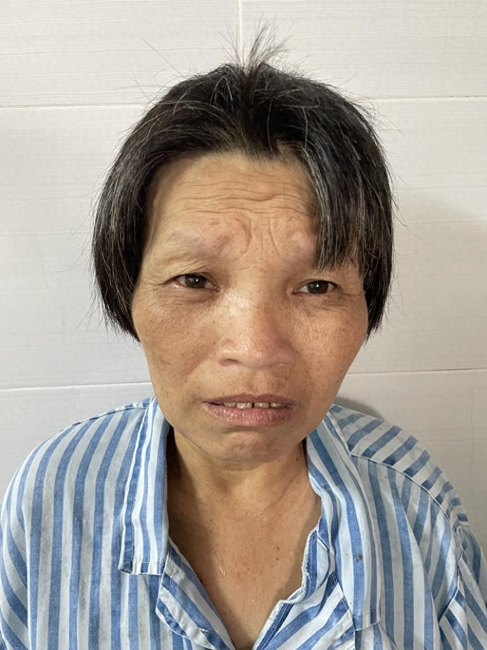 走失者照片 云浮市罗定市寻亲：中年女子被救助，...