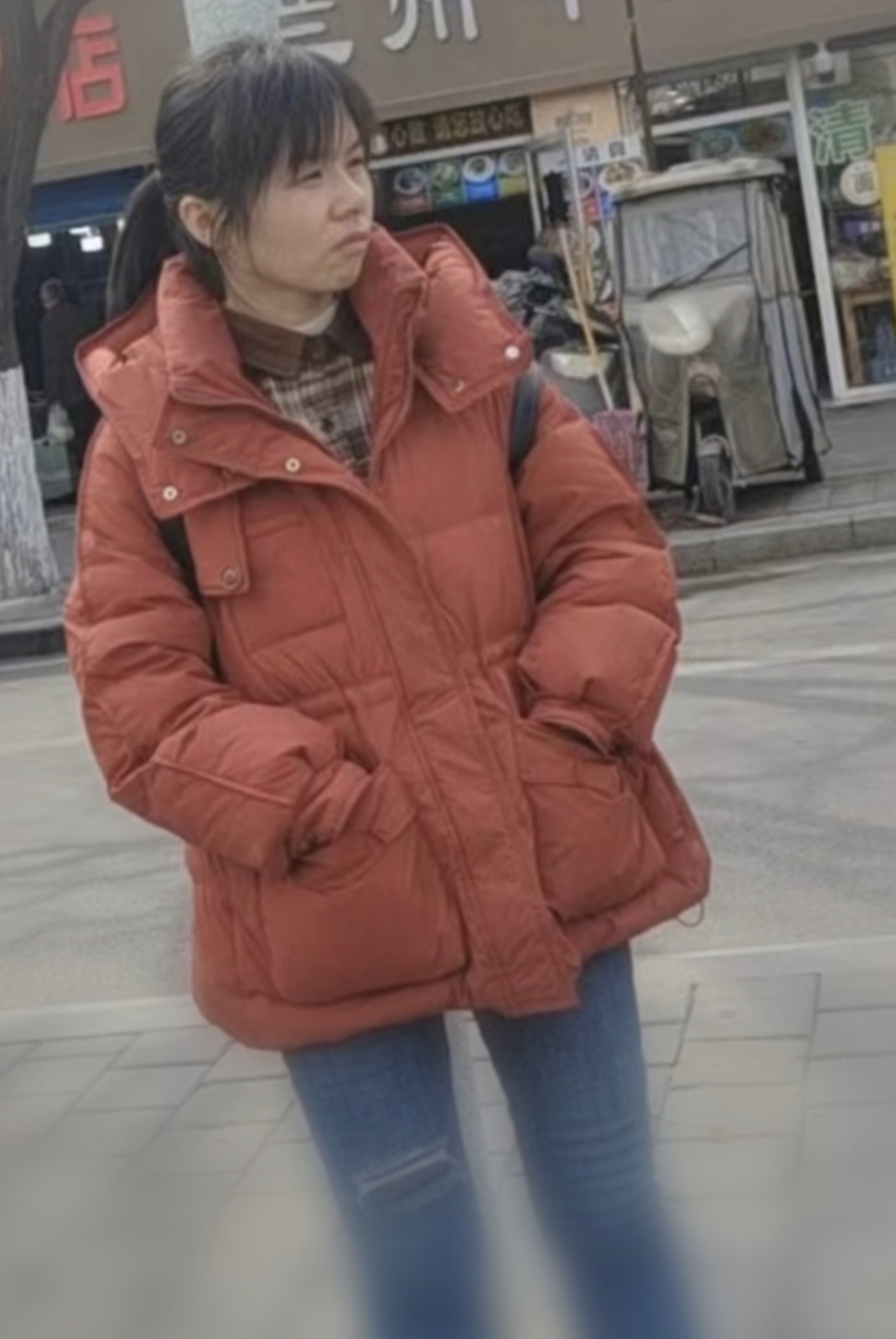 走失者照片 信阳市寻人：青年女子走失，患抑郁症...