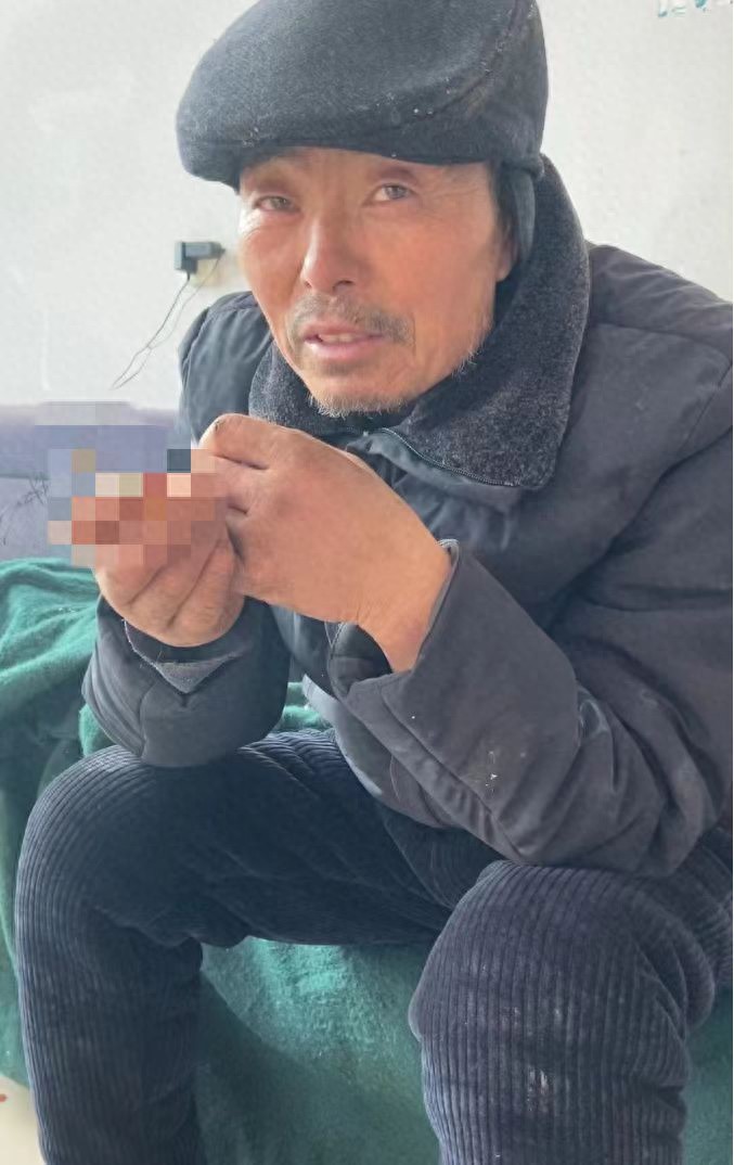 走失者照片 宿州市寻人：五旬男子走失，患小脑萎...