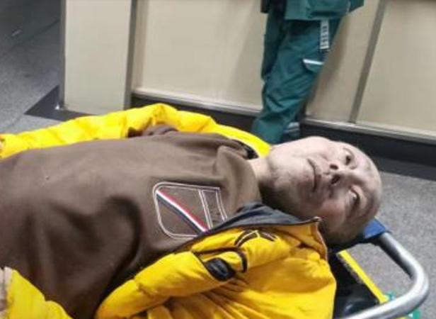 走失者照片 哈尔滨市寻亲：六旬老人被送医，穿黄...