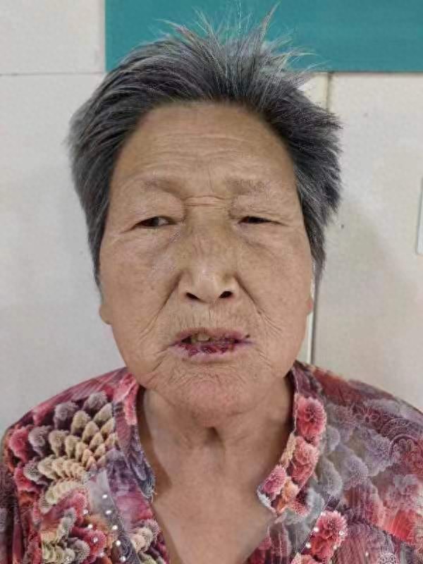 走失者照片 驻马店市寻亲：七旬老太被救助，自述...