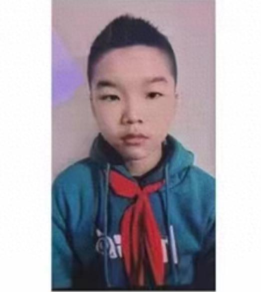 走失者照片 西宁市寻人：14岁男孩走失，穿蓝色...