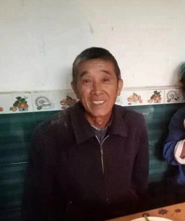 走失者照片 黄冈市武穴市寻人：七旬老人走失，戴...