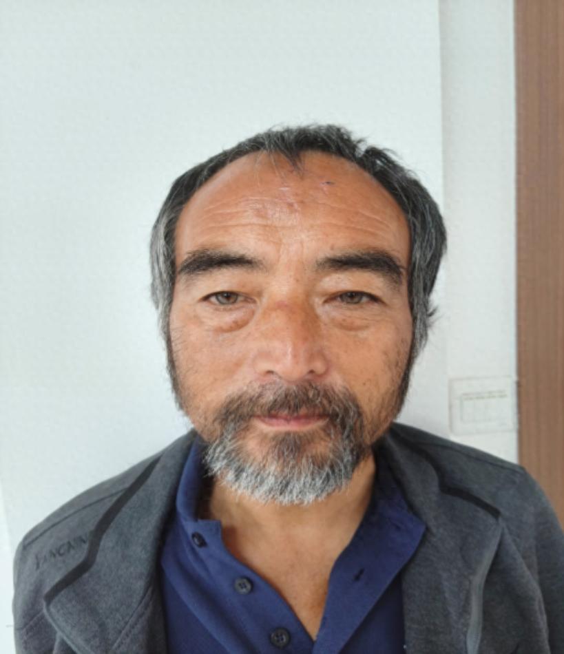 走失者照片 兰州市寻亲：五旬男子被救助，右腿跛...