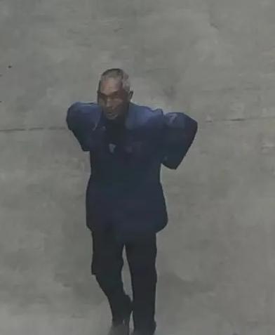 走失者照片 眉山市寻人：八旬老人走失，穿深蓝色...