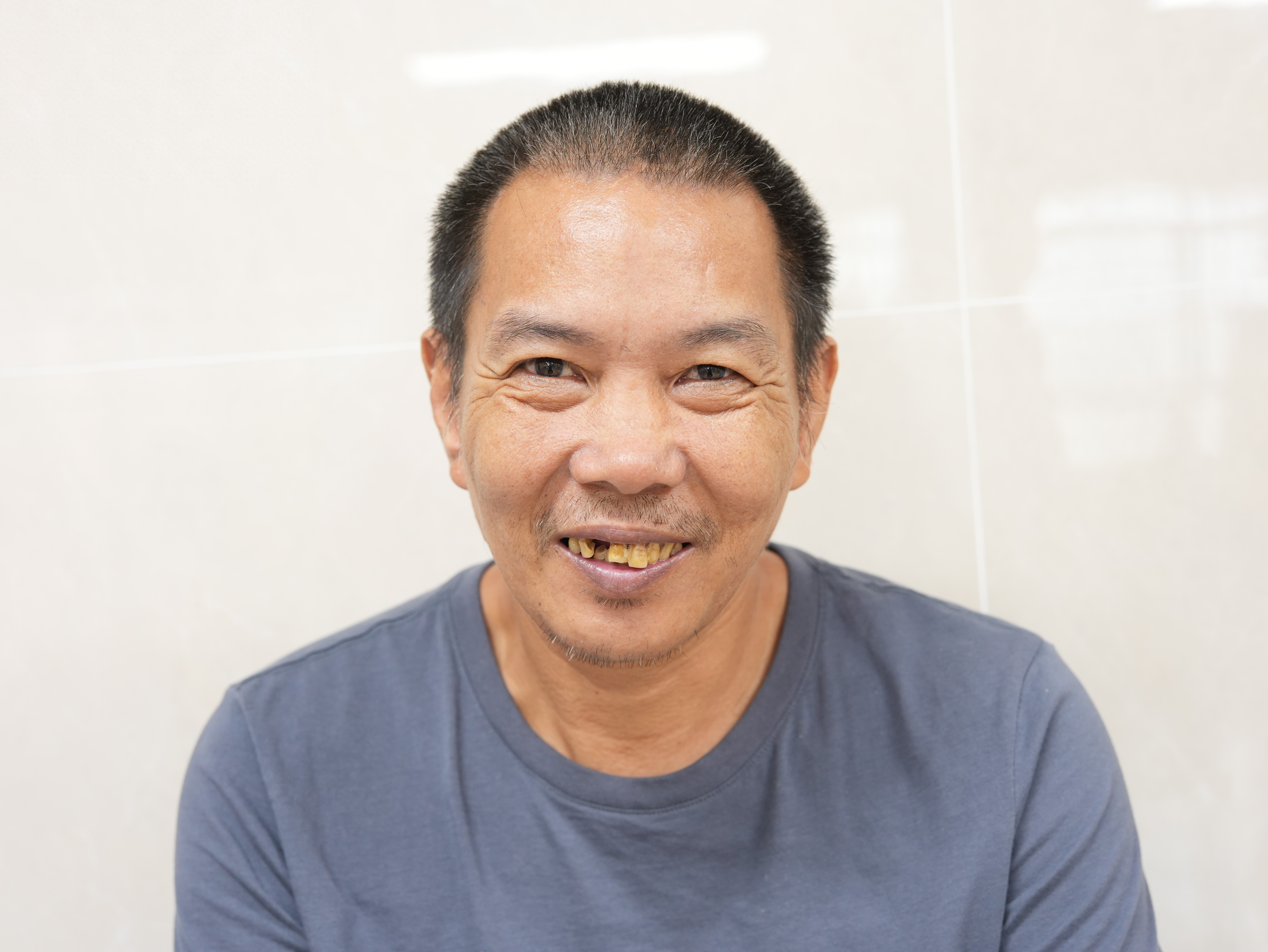 走失者照片 厦门市寻亲：五旬男子被救助，自述叫...