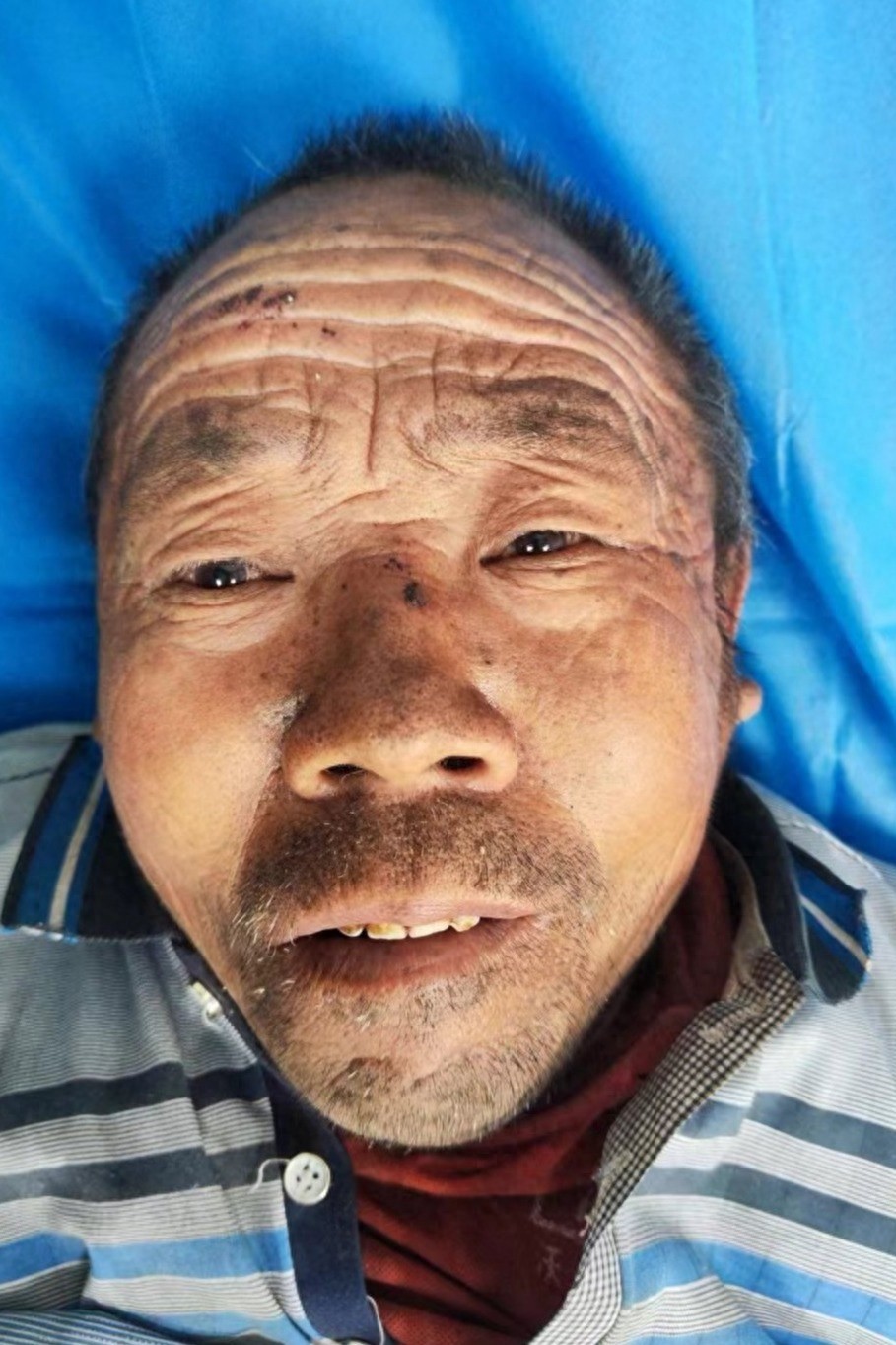 走失者照片 乌海市寻亲：六旬老人被救助，自述叫...