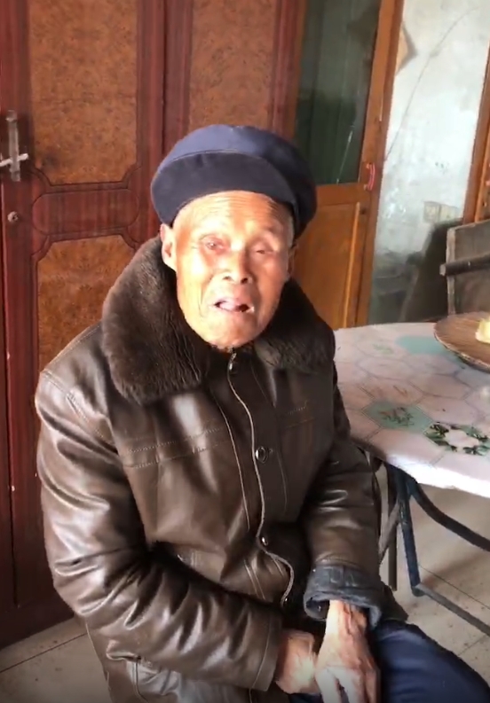 走失者照片 德州市寻人：八旬老人走失，穿藏蓝色...