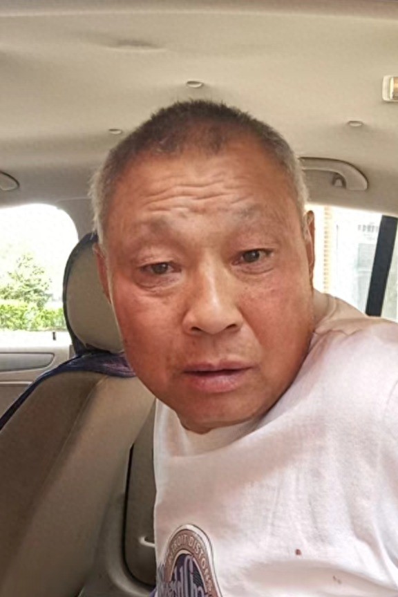 走失者照片 急寻家属：长春市六旬老人被救助，穿...