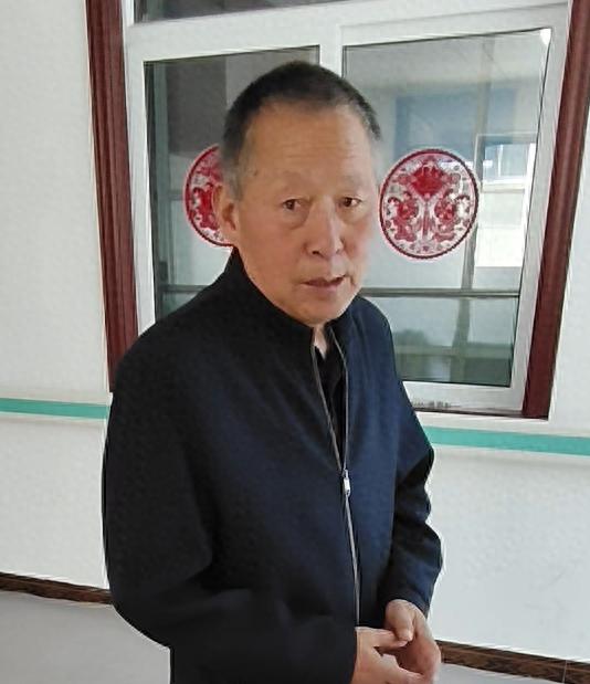 走失者照片 淮安市寻人：七旬老人走失，穿深色上...