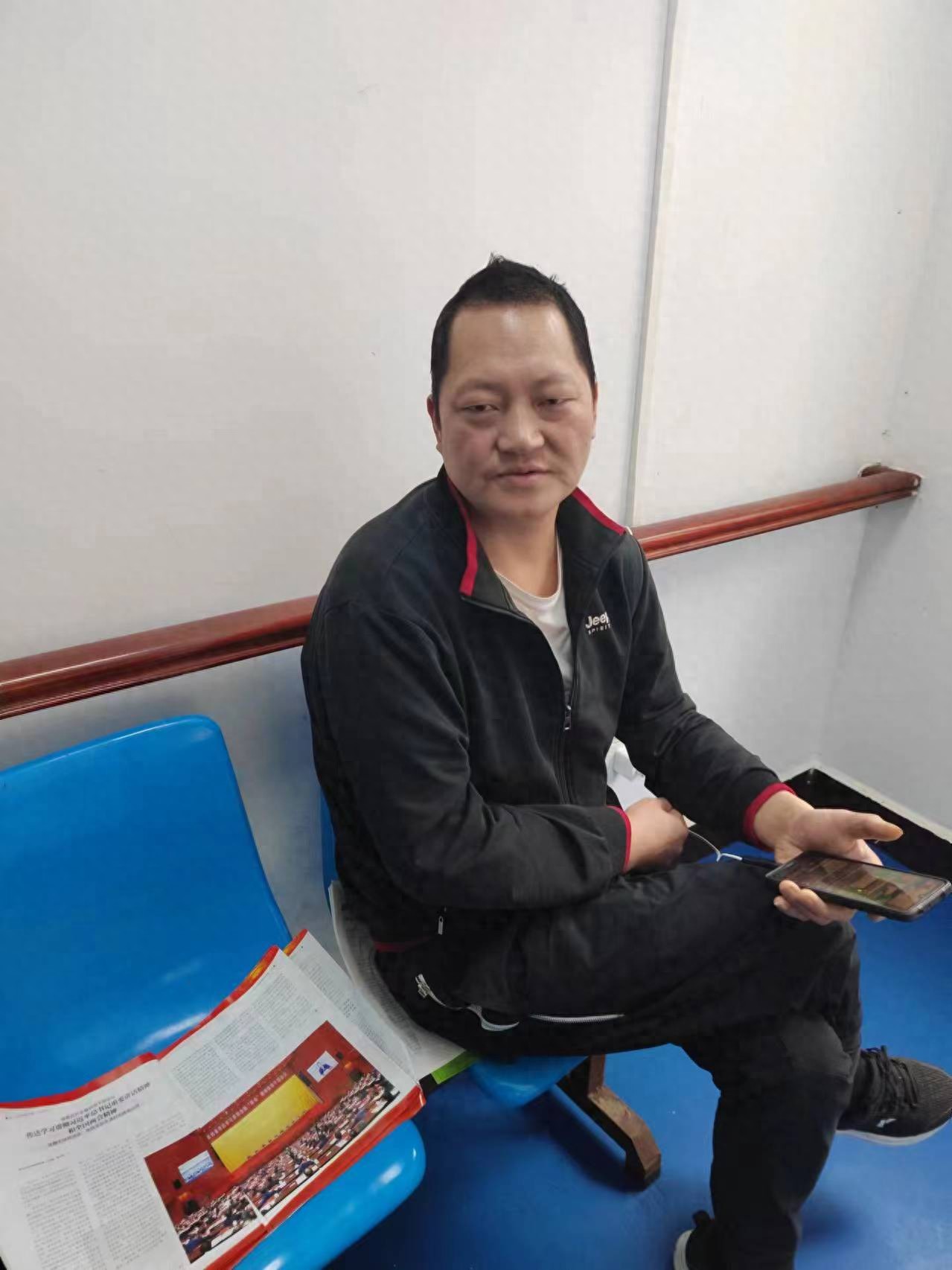 走失者照片 安顺市寻亲：中年男子被救助，自述右...