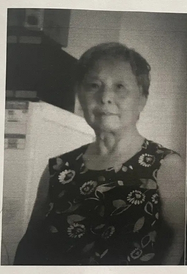 走失者照片 武汉市寻人：八旬老太走失，穿蓝色劳...