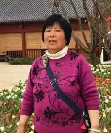 走失者照片 渭南市寻人：六旬老太走失，系白色丝...