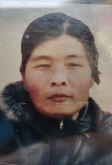 走失者照片 渭南市寻人：五旬女子走失，患阿尔茨...