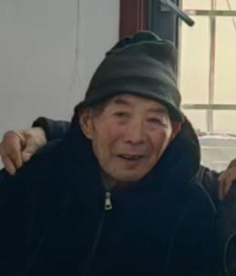 走失者照片 南阳市寻人：七旬老人走失，穿紫色短...