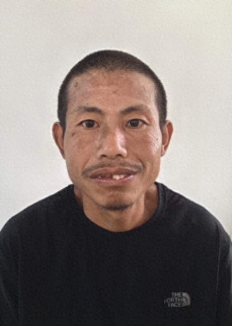 走失者照片 阜阳市寻亲：中年男子被救助，高1米...