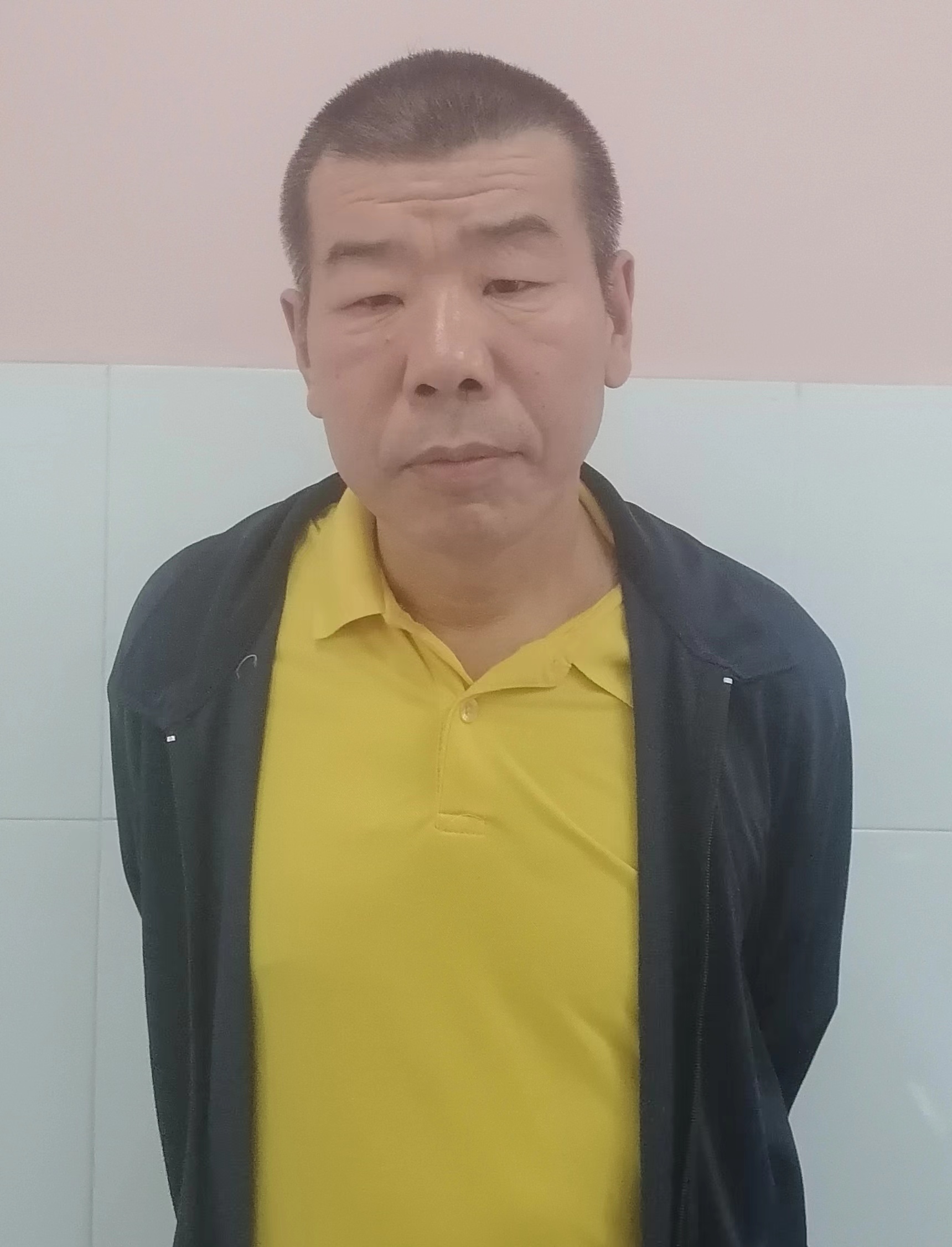 走失者照片 深圳市寻亲：六旬老人被救助，高1米...