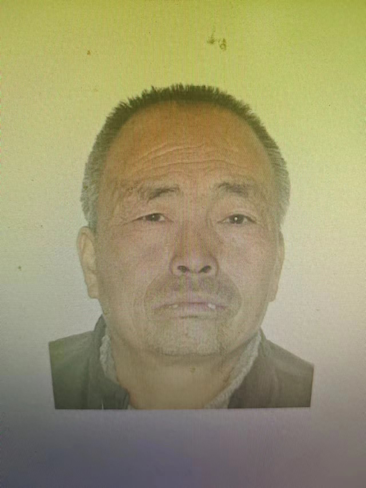 走失者照片 西安市寻人：六旬老人走失，高1米6...