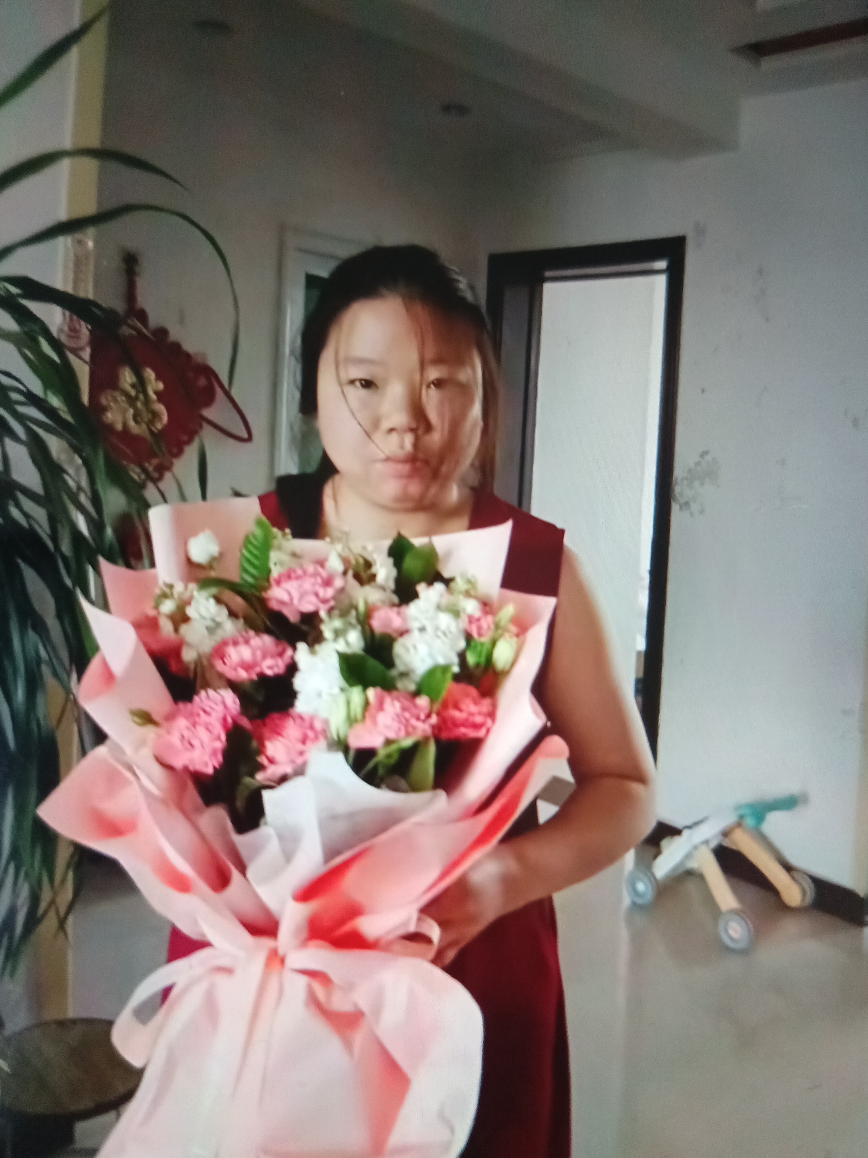 走失者照片 邢台市寻人：青年女子走失，精神异常...