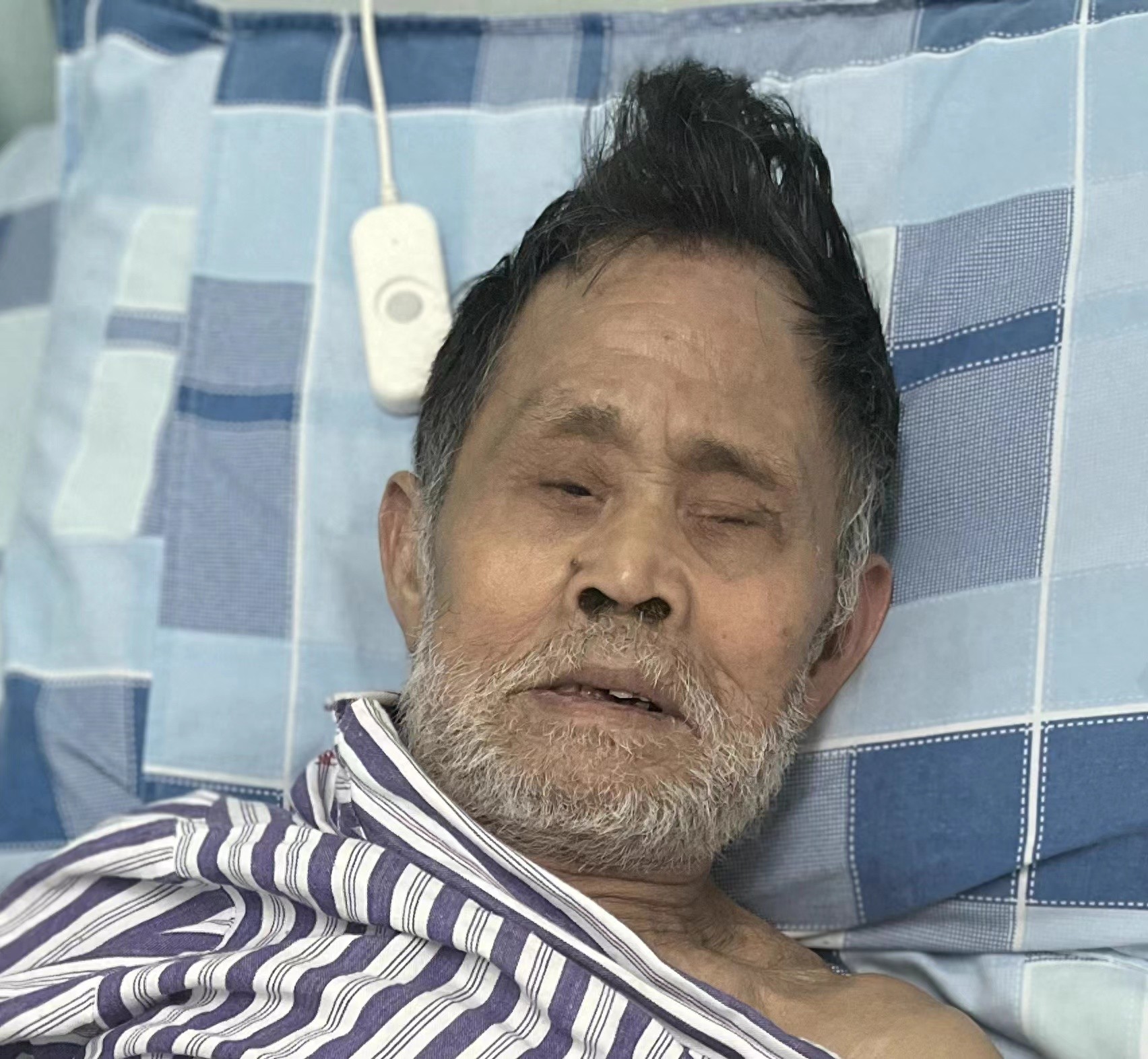 走失者照片 南宁市寻亲：七旬老人被救助，自述叫...