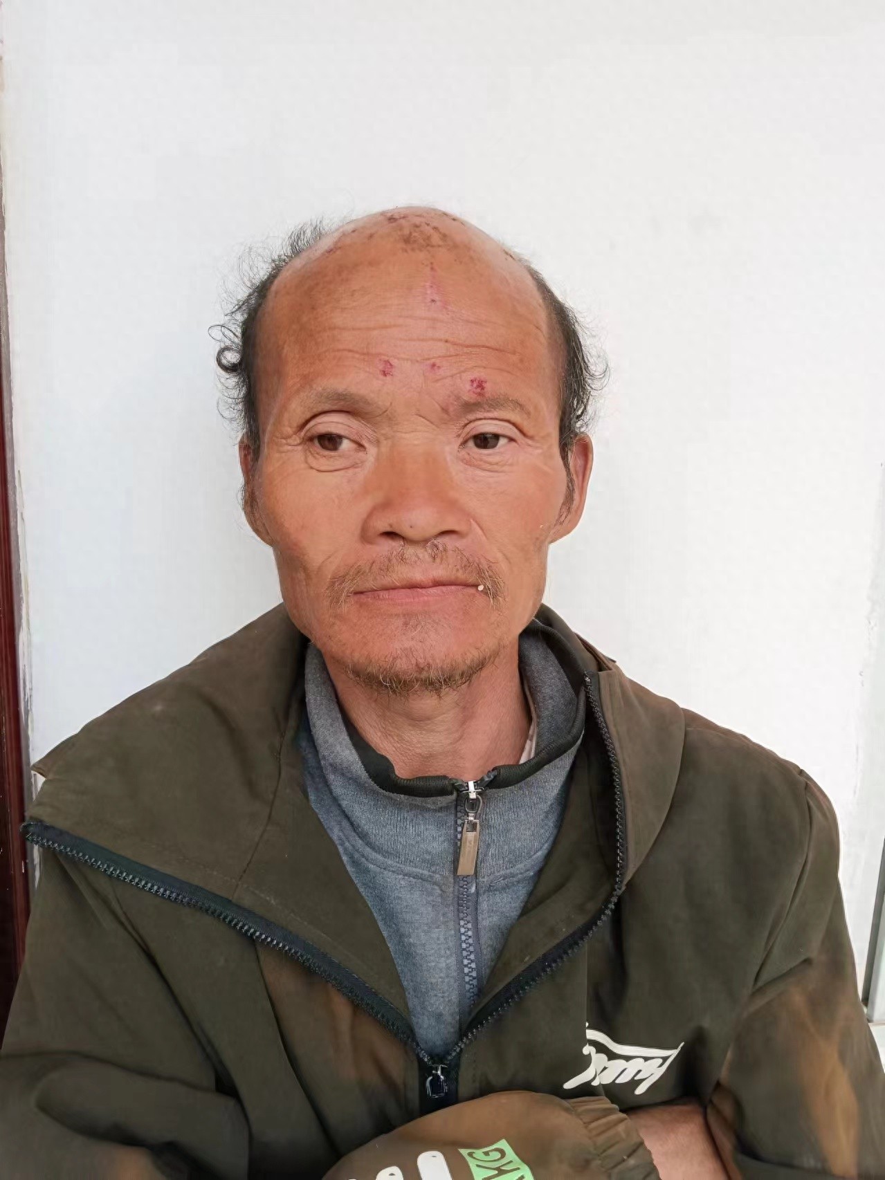 走失者照片 亳州市寻亲：五旬男子被救助，自述叫...