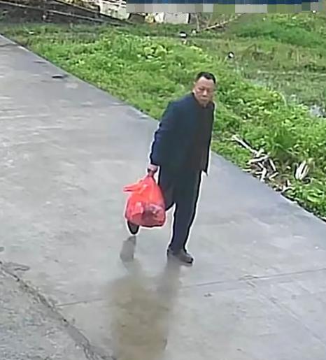 走失者照片 贵港市桂平市寻人：六旬老人走失，患...