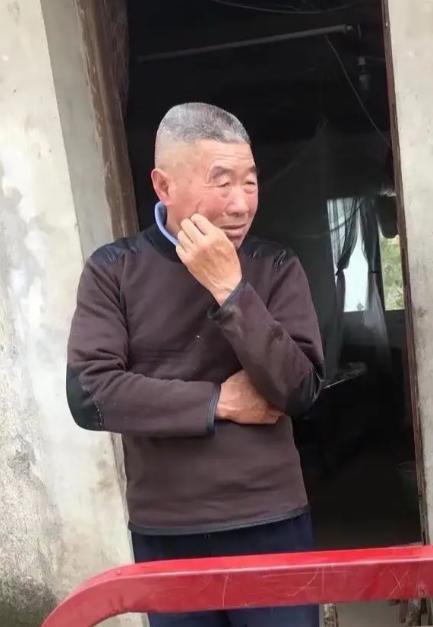 走失者照片 孝感市汉川市寻人：七旬老人走失，患...