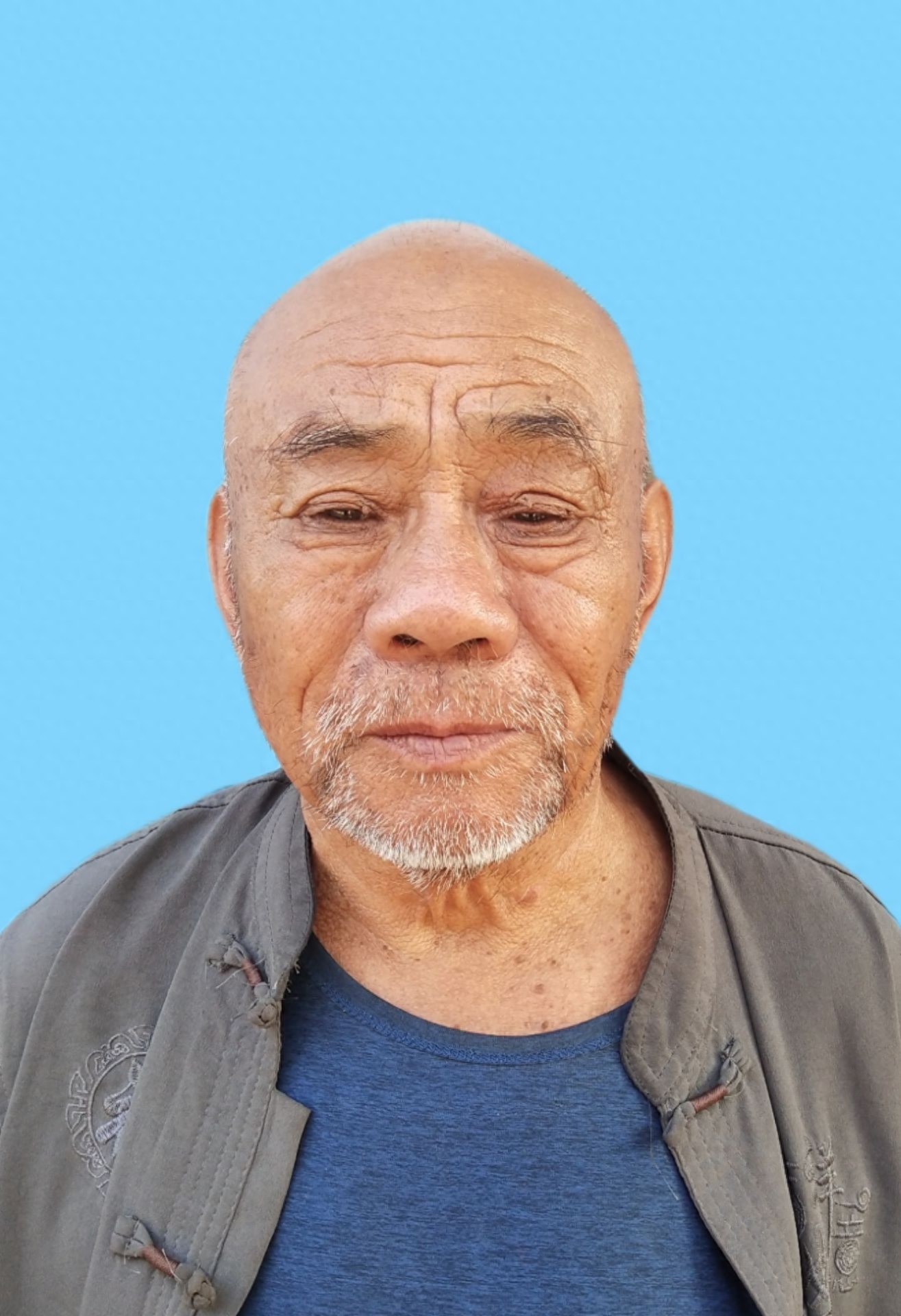 走失者照片 淄博市寻人：七旬老人走失，患小脑萎...