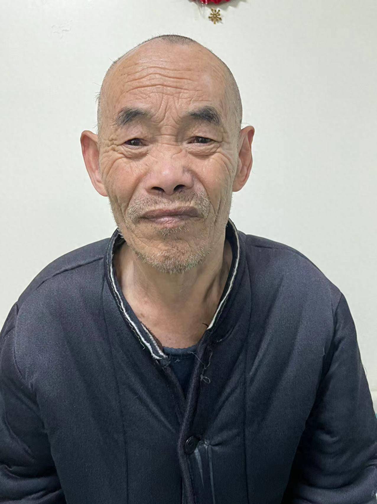 走失者照片 平顶山市寻亲：六旬老人被救助，不会...