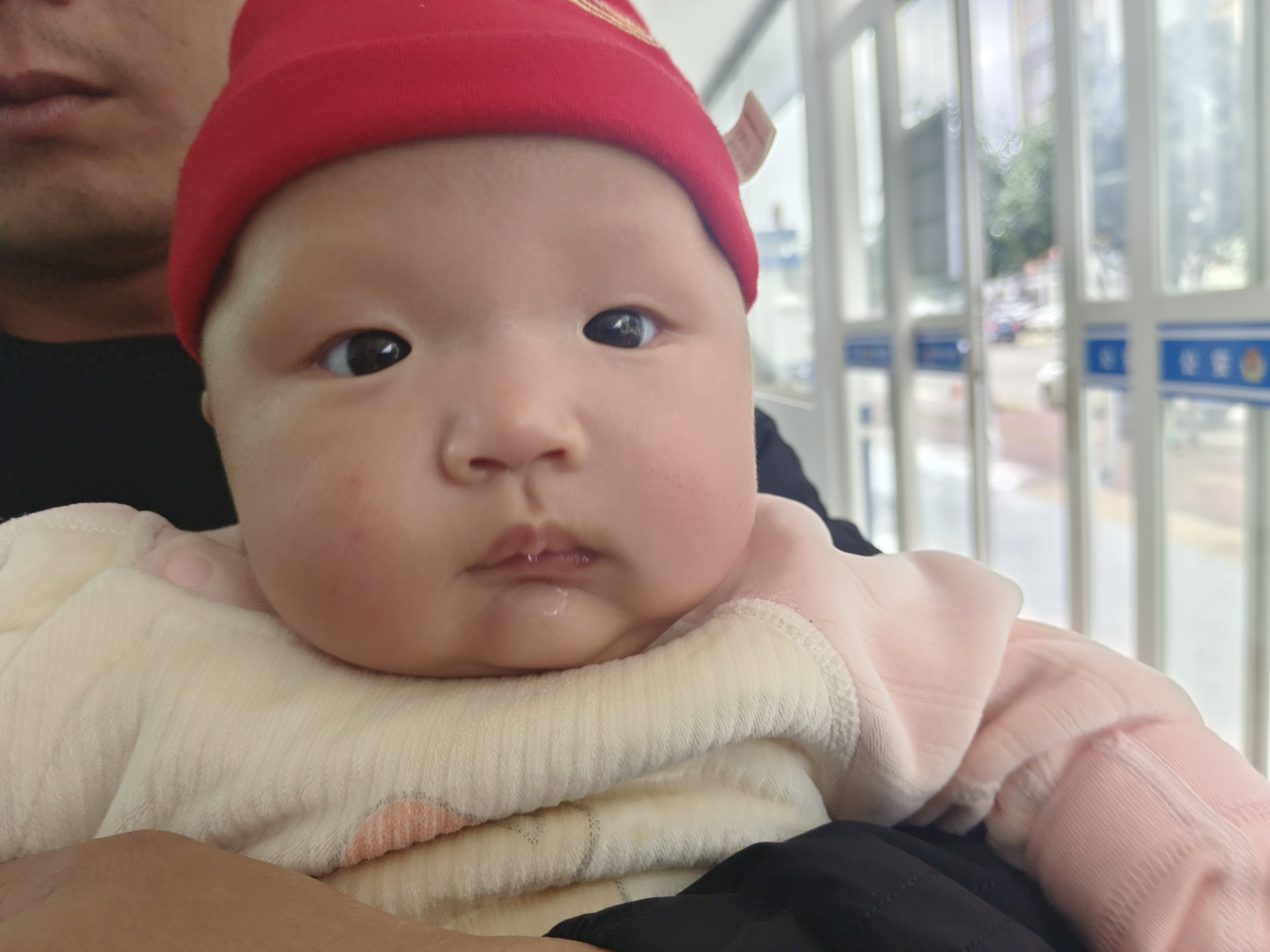 走失者照片 来宾市寻亲：4个月女童被救助，发现...