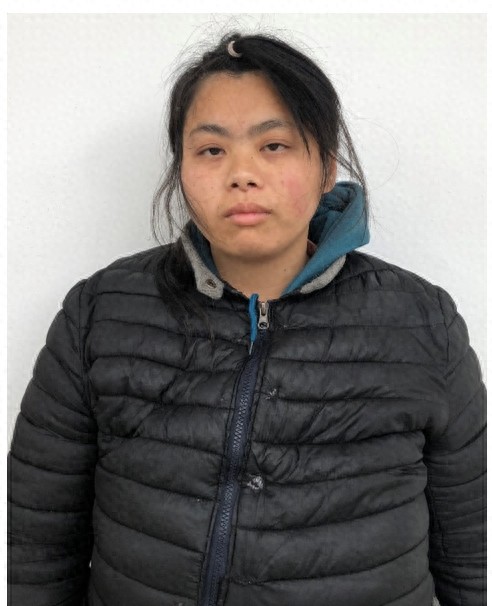 走失者照片 赣州市寻亲：青年女子被救助，穿黑色...